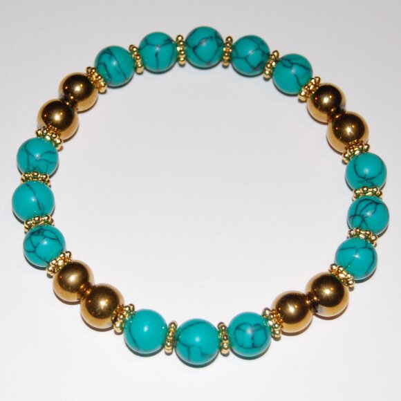 Green and Gold Bracelet,Green Howlite and Golden 8mm Beads - Picture 2 of 3